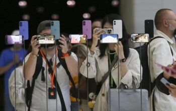 Apple berencana hadirkan kembali “bumper case” untuk iPhone 17 Air