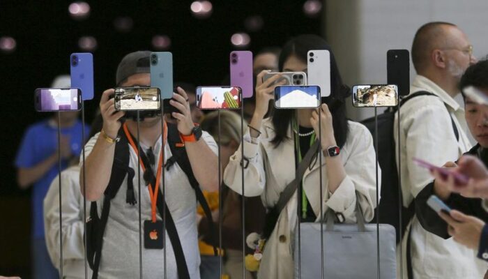 Apple berencana hadirkan kembali “bumper case” untuk iPhone 17 Air