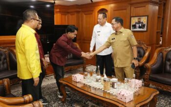 Gusnar Ismail Penuhi Janji Kawal Aspirasi Mahasiswa