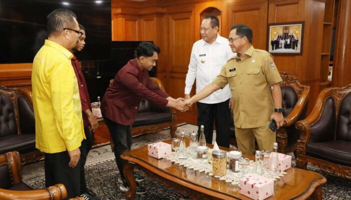 Gusnar Ismail Penuhi Janji Kawal Aspirasi Mahasiswa